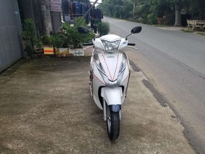 Honda Lead 125 đời 2016 xe mới 95%