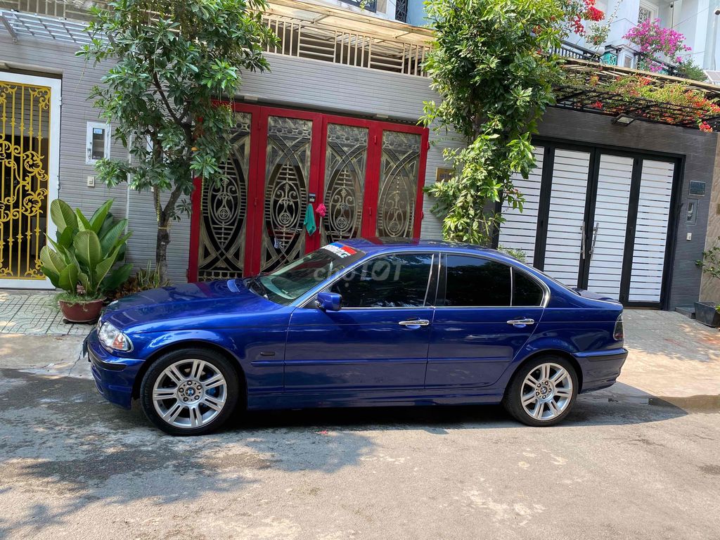 BMW E46 323i số sàn BSTP đẹp hiếm