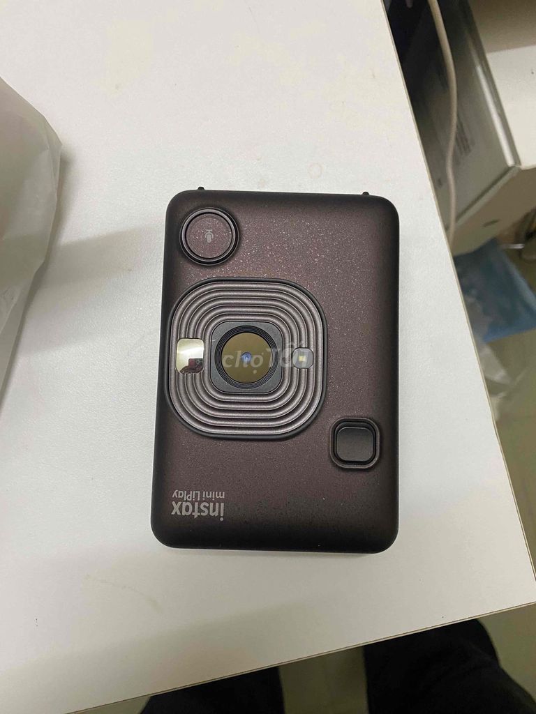 Máy ảnh lấy liền Fujifilm Instax Mini LiPlay Nâu. Mua bán Máy ảnh, Máy quay tại Quận Gò Vấp Tp Hồ Chí Minh được đăng bởi Thắng 1 hình 1