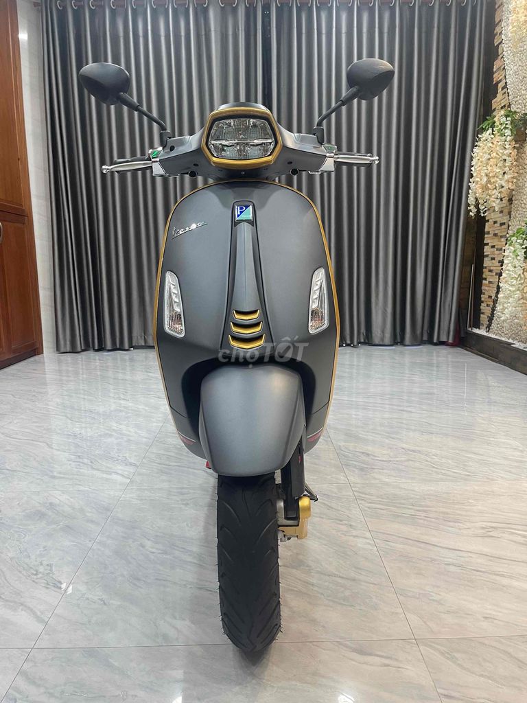 VESPA SPRINT S125 ĐKT3-2025.SD 1478km xám nhám 99%