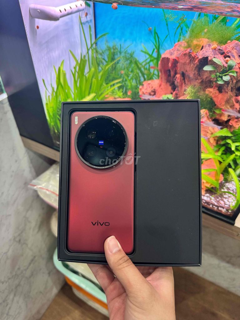 Vivo X200 Ultra 256GB Đỏ 98%. Mua bán Điện thoại tại Quận Thanh Xuân Hà Nội được đăng bởi Hoang Huy Do hình 1