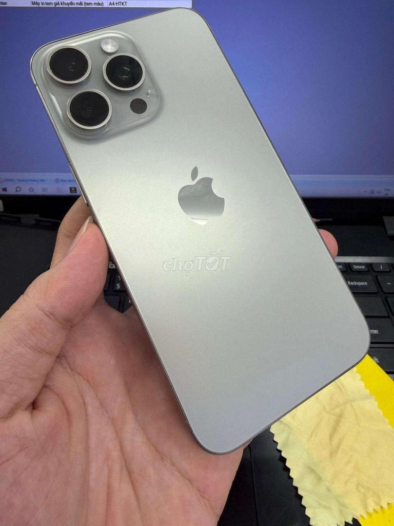 iphone 15 pro max 256g Pin zin 88 nguyên bản 100%. Mua bán Điện thoại tại Thành phố Vũng Tàu Bà Rịa - Vũng Tàu được đăng bởi Man Steel hình 1