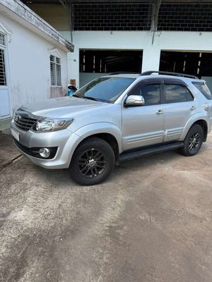 Toyota Fortuner 2015 Xăng Bạc 155.000 km