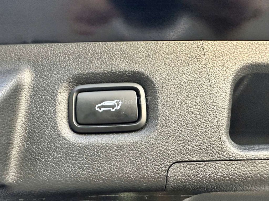 Hyundai Santafe 2021 Premium 2.2D,màu đen,65.000km. Mua bán Ô tô tại Quận Bình Tân Tp Hồ Chí Minh được đăng bởi Son Do hình 18