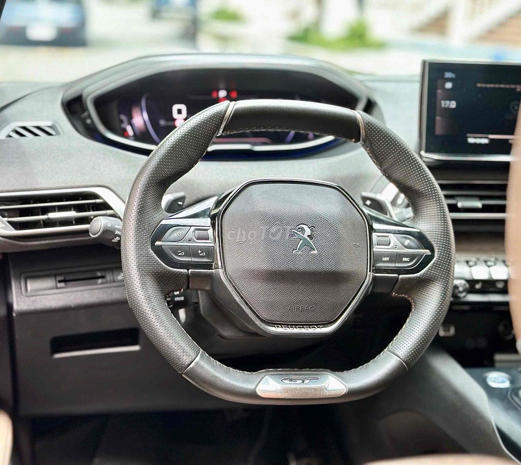 Peugeot 5008 2024 GT line Odo 19.000km, Giá 979tr. Mua bán Ô tô tại Thành phố Thủ Đức Tp Hồ Chí Minh được đăng bởi Dương Quốc Việt hình 7