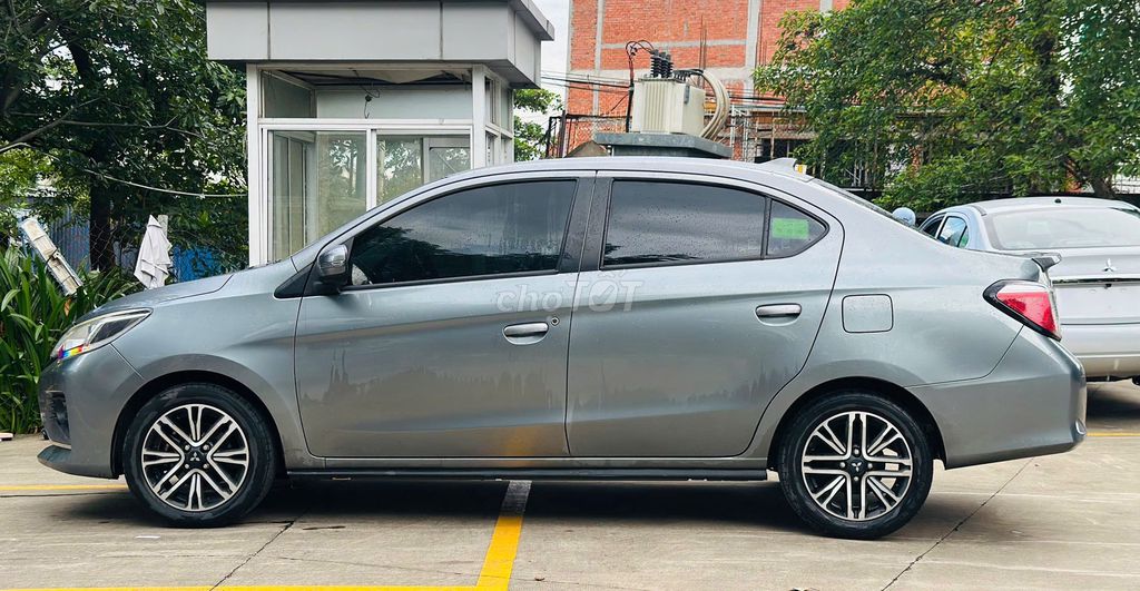 Mitsubishi Attrage CVT-Siêu tiết kiệm, chạy êm. Mua bán Ô tô tại Quận Bình Tân Tp Hồ Chí Minh được đăng bởi KRIS AUTO hình 5