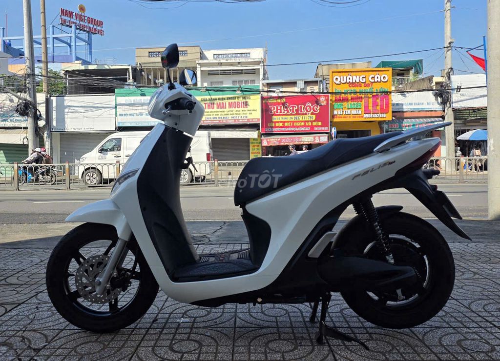 Feliz Neo. Mua bán Xe máy tại Quận Tân Bình Tp Hồ Chí Minh được đăng bởi Trần hữu triều hình 4