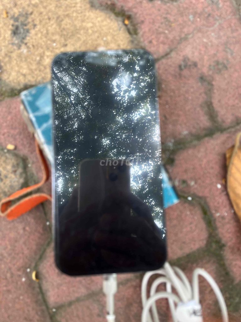 Apple iPhone 13 Pro Max Xám. Mua bán Điện thoại tại Thành phố Biên Hòa Đồng Nai được đăng bởi Lehoang Minhphu hình 1