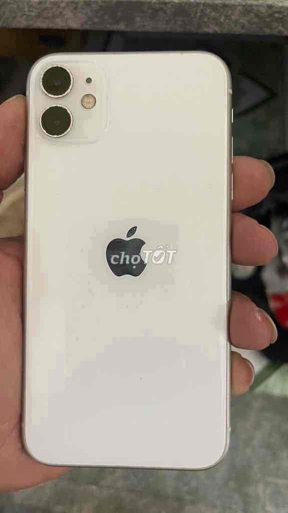 Apple iPhone 11 64GB Trắng. Mua bán Điện thoại tại Quận Tân Phú Tp Hồ Chí Minh được đăng bởi phương  hình 1