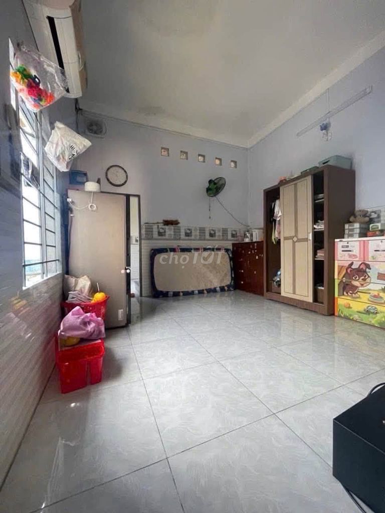 Nhà 4m x 17m, 2 tầng, 4 PN, Hồng Bàng, Q11, TP.HCM