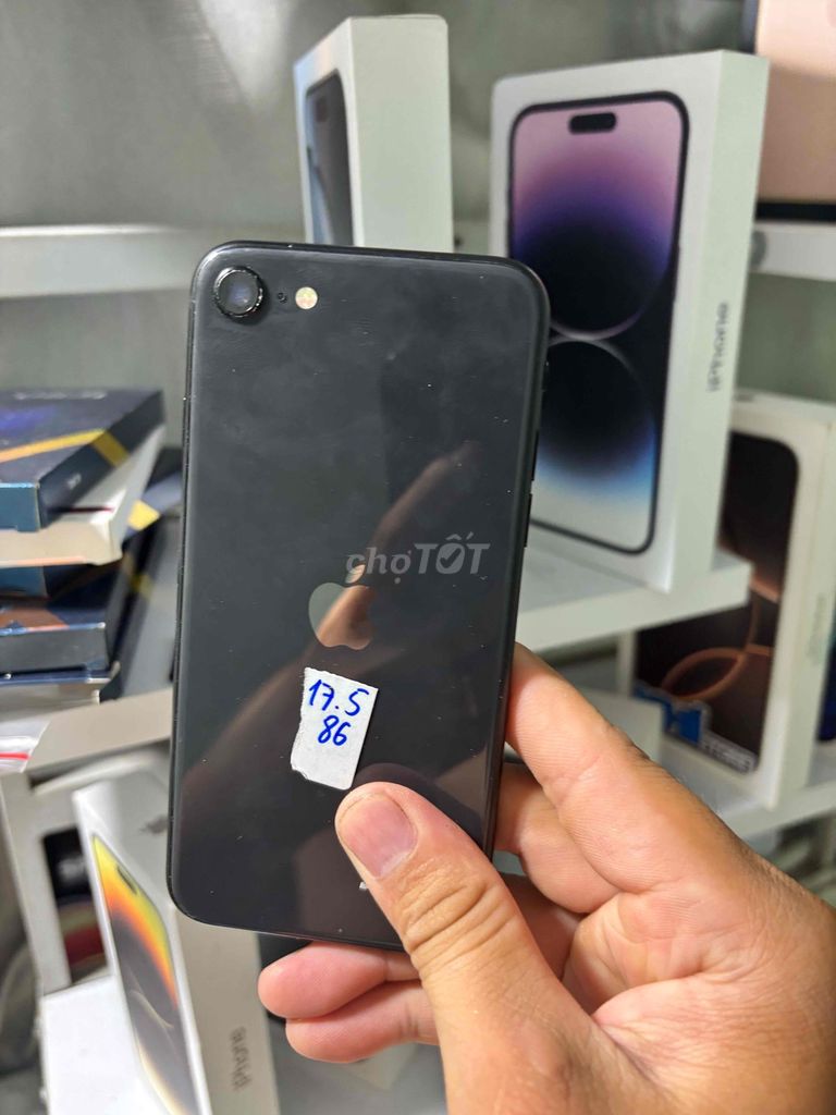 iPhone SE 2 64GB Đen Đã qua sử dụng. Mua bán Điện thoại tại Quận 12 Tp Hồ Chí Minh được đăng bởi Chí Cường  hình 1