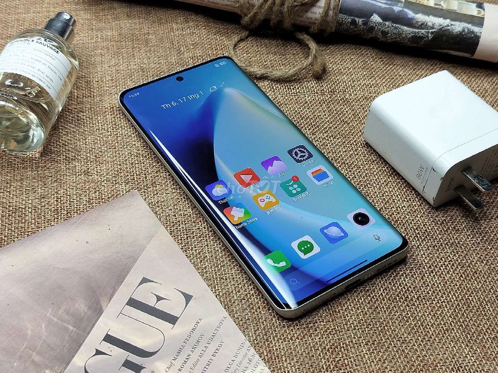 Realme 10 Pro Plus 256GB zin đẹp bh 1th tặng sạc ạ. Mua bán Điện thoại tại Thành phố Long Xuyên An Giang được đăng bởi Trung Mobile  hình 1
