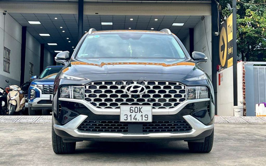 Hyundai Santa Fe 2022 2.2 Dầu Cao Cấp - 17000 km