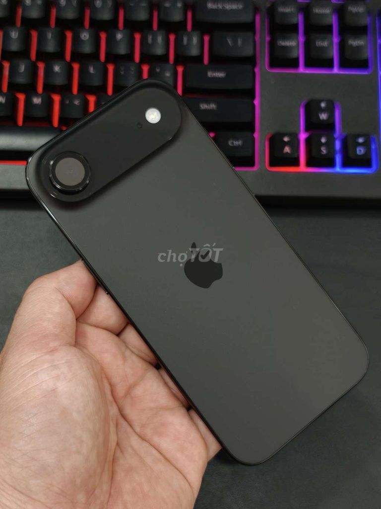 Apple iPhone Air 256Gb quốc tế Mỹ ~ 99% sạc 55 lần. Mua bán Điện thoại tại Quận Ninh Kiều Cần Thơ được đăng bởi Nguyễn Toàn hình 1