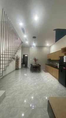 Аренда · 3 комн. · 100 м² · Quận Cẩm Lệ, ул. Đường Diên Hồng