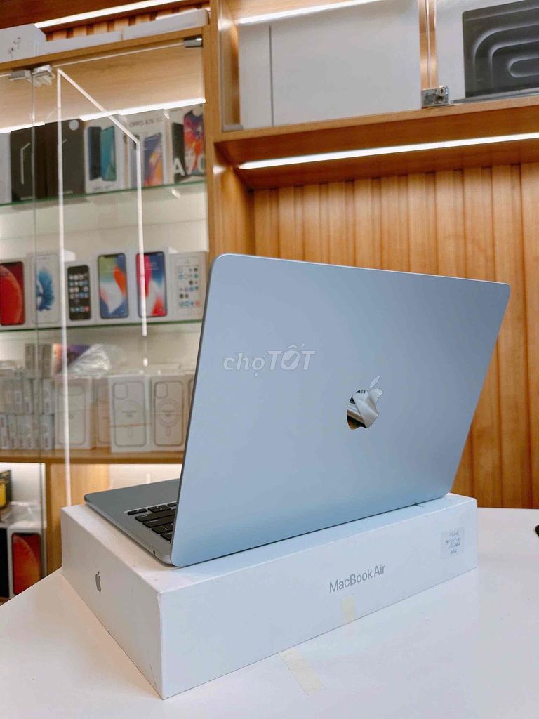 Macbook Air M4 16GB/256GB Sky Blue BH 1 năm. Mua bán Laptop tại Quận Đống Đa Hà Nội được đăng bởi Ngô Minh Hoàng hình 1