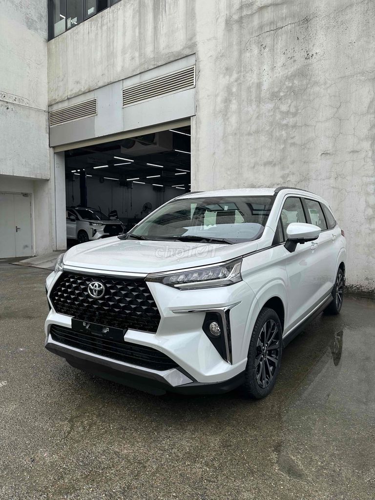 Toyota Veloz Cross 2025. Mua bán Ô tô tại Quận Hà Đông Hà Nội được đăng bởi Nguyễn Hà hình 1