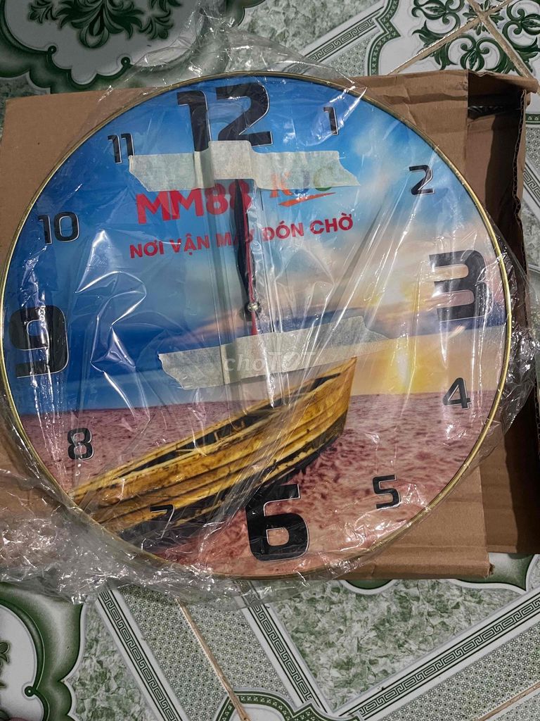Đồng hồ treo tường kim loại. Mua bán Nội thất, đồ gia dụng khác tại Huyện Cần Giuộc Long An được đăng bởi NGUYEN MINH TAN hình 1