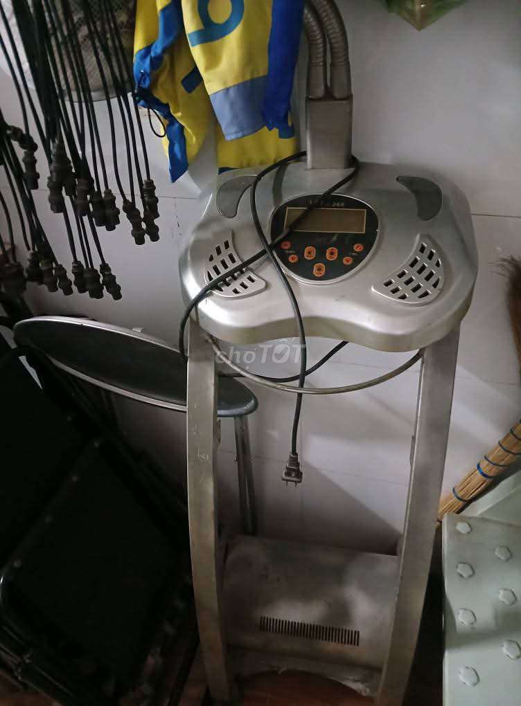 Sang tiệm tóc