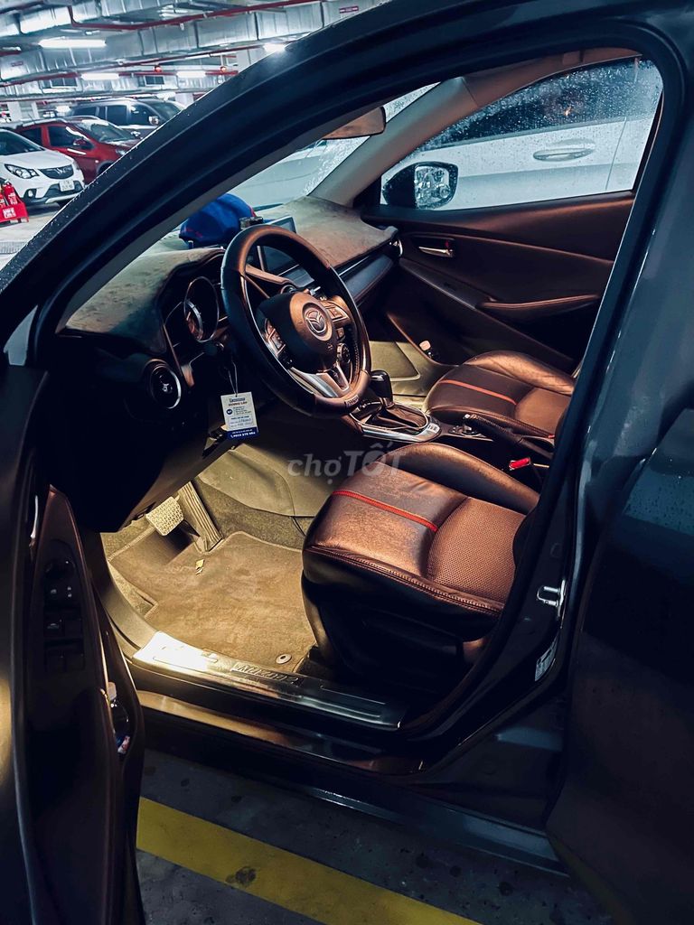 100% chính chủ bán xe ô tô Mazda2 2017. Mua bán Ô tô tại Quận Cầu Giấy Hà Nội được đăng bởi bubu hình 1