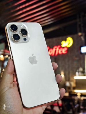 Apple iPhone 16 Pro Max 256GB Vàng