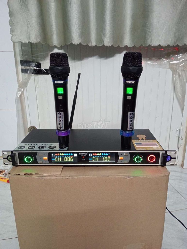 Micro không dây Shure 20x Zing Đen. Mua bán Tivi, Âm thanh tại Quận 6 Tp Hồ Chí Minh được đăng bởi ĐOÀN VĂN SƠN  hình 1