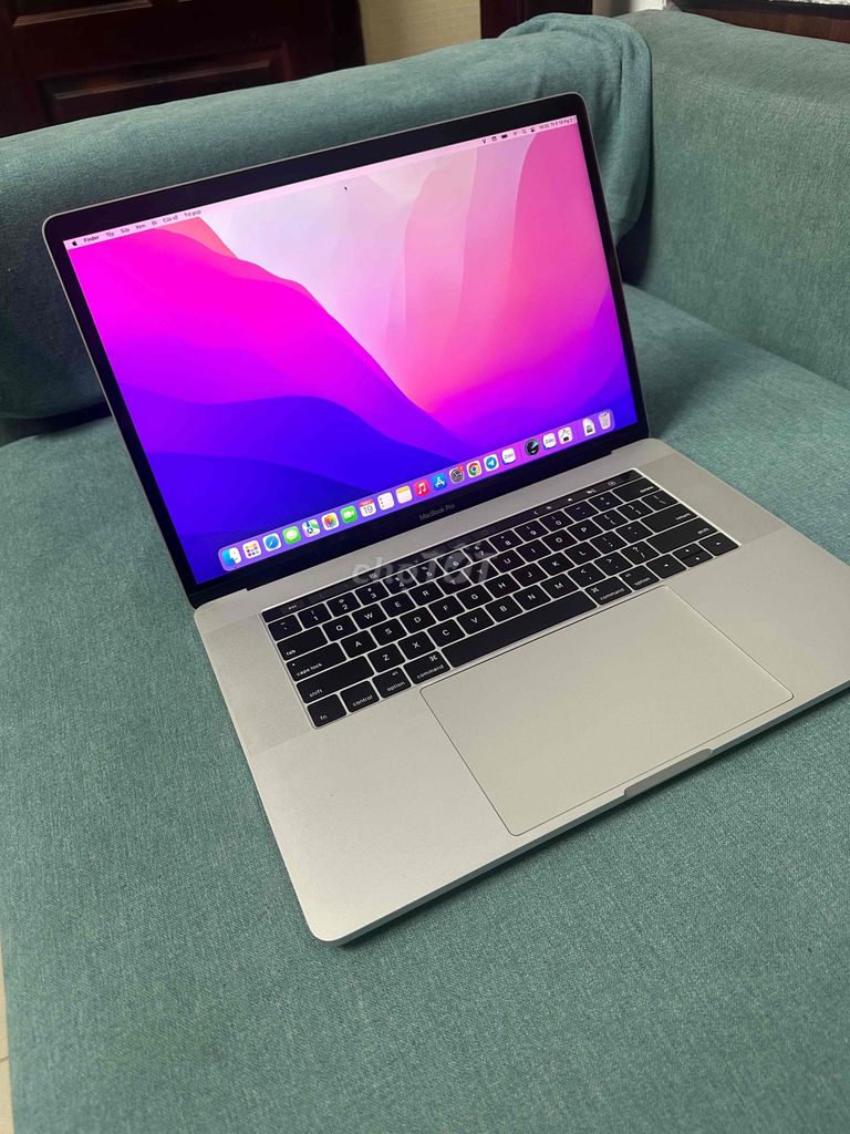 Macbook Pro i7 15 inch 16GB/256GB. Mua bán Laptop tại Quận Tân Phú Tp Hồ Chí Minh được đăng bởi Thien An hình 1