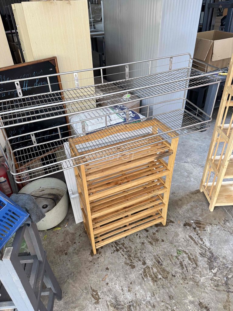 Kệ dép gỗ cao su 5 tầng. Mua bán Tủ, kệ gia đình tại Thành phố Thủ Đức Tp Hồ Chí Minh được đăng bởi Hồng Nhi hình 1