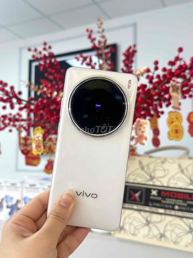 VIVO X200 PRO 12/256G 5G 2S TRẮNG NEW BODY CỰC XỊN. Mua bán Điện thoại tại Huyện Trảng Bom Đồng Nai được đăng bởi X Mobile Trảng Bom hình 1