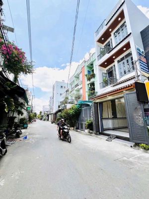 Nhà mặt tiền 4x16m Tân chánh hiệp 05 đường 10m thông. Mua bán nhà ở tại Quận 12 Tp Hồ Chí Minh được đăng bởi CHUYÊN TRANG NHÀ ĐẤT CƯỜNG NGUYỄN