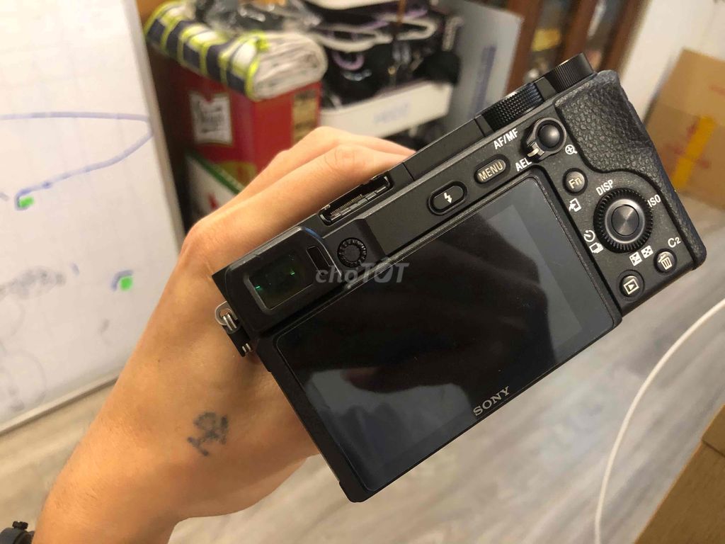Combo Sony A6400 kèm Lens Sigma 24 F1.8 ART
