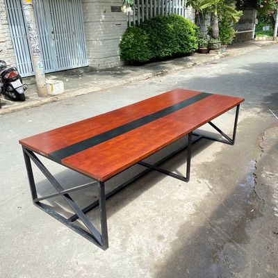 Bàn họp gỗ tự nhiên 3m chân sắt dày dặn như mới. Mua bán Bàn ghế tại Quận 5 Tp Hồ Chí Minh được đăng bởi Kho Bàn Ghế Cũ