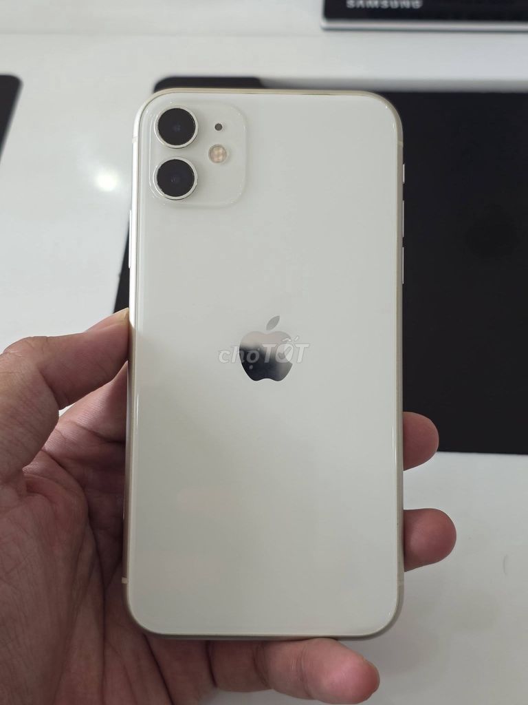 Apple iPhone 11 128GB Trắng 98%. Mua bán Điện thoại tại Quận 1 Tp Hồ Chí Minh được đăng bởi Hội Đồ Điện Tử hình 1