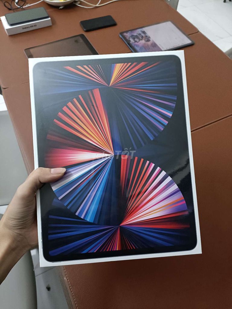 iPad Pro M1 12.9inch 5G 128GB New seal Viet Nam