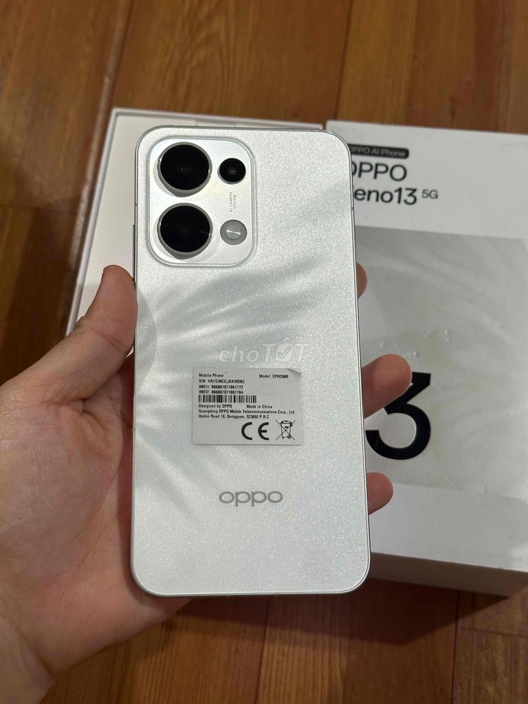 Oppo Reno 13 5G 12/256Gb. Zin Chính Hãng. Fullbox. Mua bán Điện thoại tại Thành phố Thủ Đức Tp Hồ Chí Minh được đăng bởi Hiếu hình 1