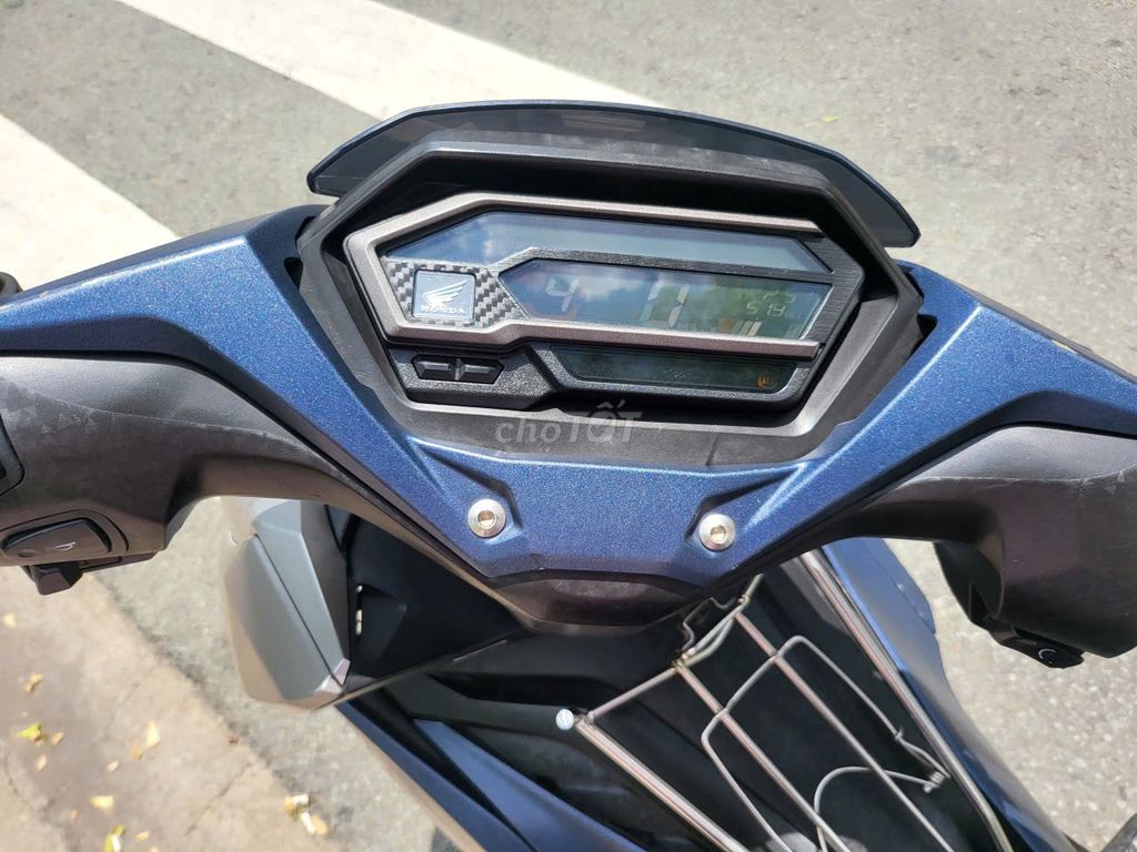 Hcm bán xem honda Winner x 150cc thắng ABS. Mua bán Xe máy tại Quận Tân Phú Tp Hồ Chí Minh được đăng bởi Duong hình 4