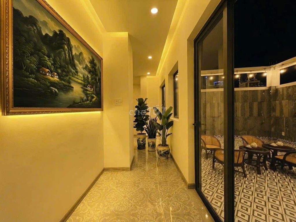 New 4-storey house with business ground floor on Lê Đình Lý — photo 7