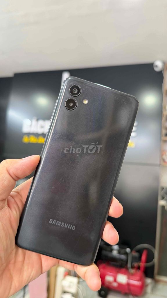 Samsung A04 3GB/32GB Đen. Mua bán Điện thoại tại Quận Bình Thạnh Tp Hồ Chí Minh được đăng bởi Phan Việt hình 1