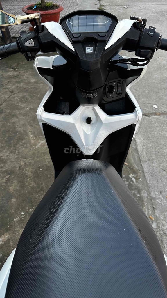 Vario 150 trắng đen 2019 ( hỗ trợ góp ). Mua bán Xe máy tại Huyện Chợ Mới An Giang được đăng bởi Cửa hàng xe Thiên Phước 2 hình 17