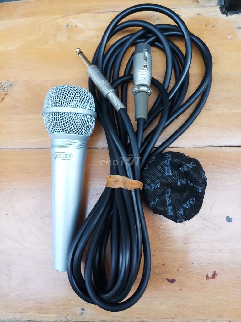 Micro Shure có dây.nội địa.