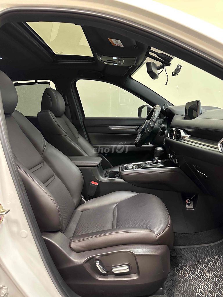 Mazda CX-8 2.5 Luxury Sx 10/2024 Odo 17.000 Km. Mua bán Ô tô tại Quận 8 Tp Hồ Chí Minh được đăng bởi Hiếu Trần hình 20