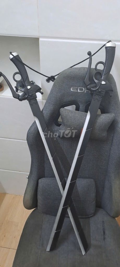 Kiếm mô hình Attack on Titan 1m (giá thương lượng). Mua bán Sở thích khác tại Thị xã Gò Công Tiền Giang được đăng bởi Dang Dung hình 1