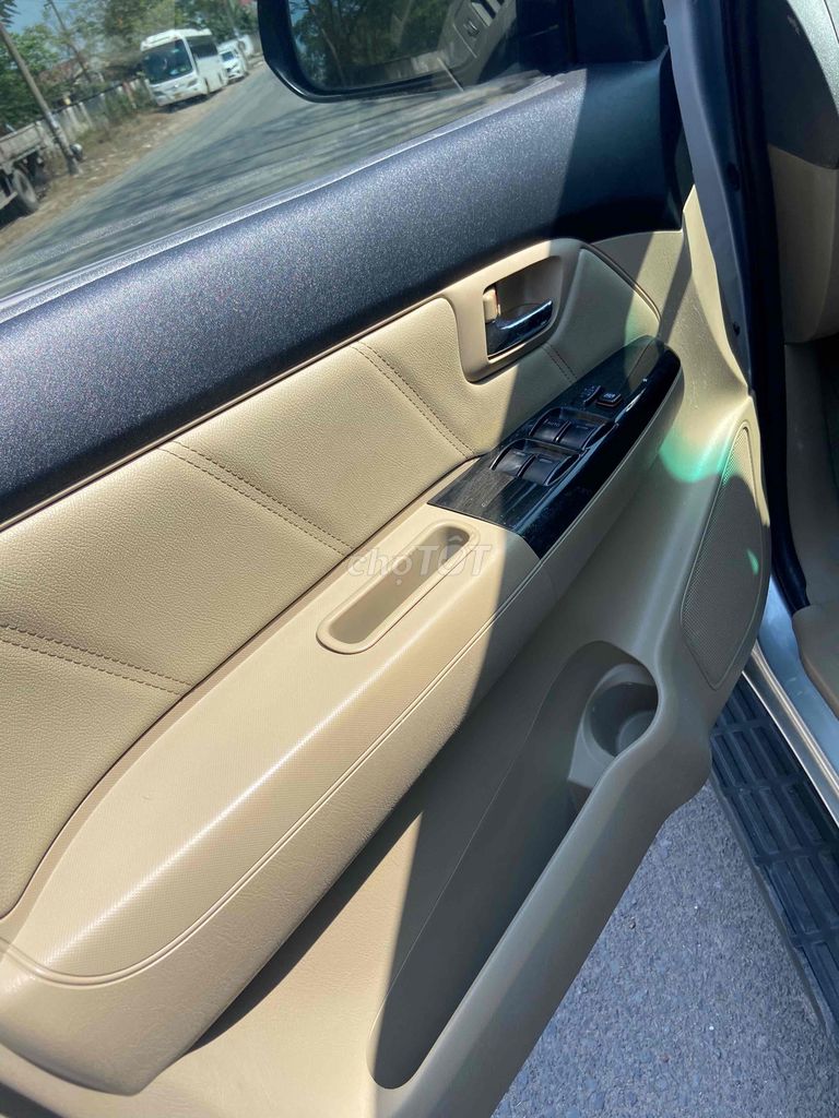 Toyota Fortuner 2013 - 88000 km. Mua bán Ô tô tại Thành phố Biên Hòa Đồng Nai được đăng bởi Tran phuc  hình 6