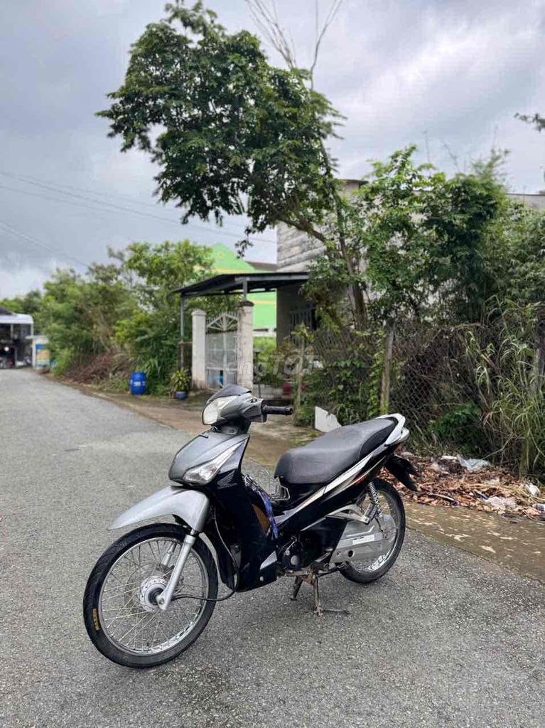 futrue 2012 btsp có cccd chủ xe. Mua bán Xe máy tại Huyện Củ Chi Tp Hồ Chí Minh được đăng bởi HuỳnhLâm Bổn hình 6