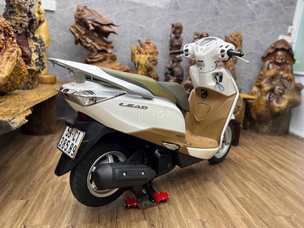 👉Lead 125Fi chính chủ bstp máy móc zin êm, khoẻ. Mua bán Xe máy tại Quận 7 Tp Hồ Chí Minh được đăng bởi Xe Cũ Hiếu CT hình 6