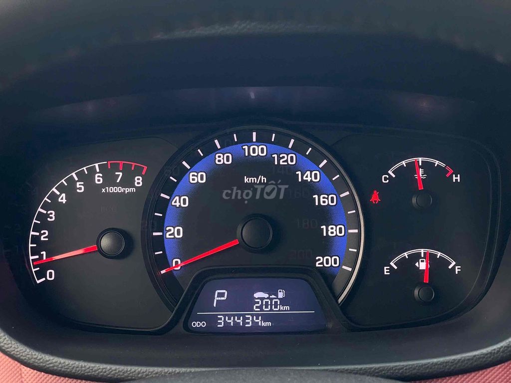 Hyundai Grand i10 2017 Sedan 1.2 AT - 34000 km. Mua bán Ô tô tại Thành phố Thủ Đức Tp Hồ Chí Minh được đăng bởi Long hình 12