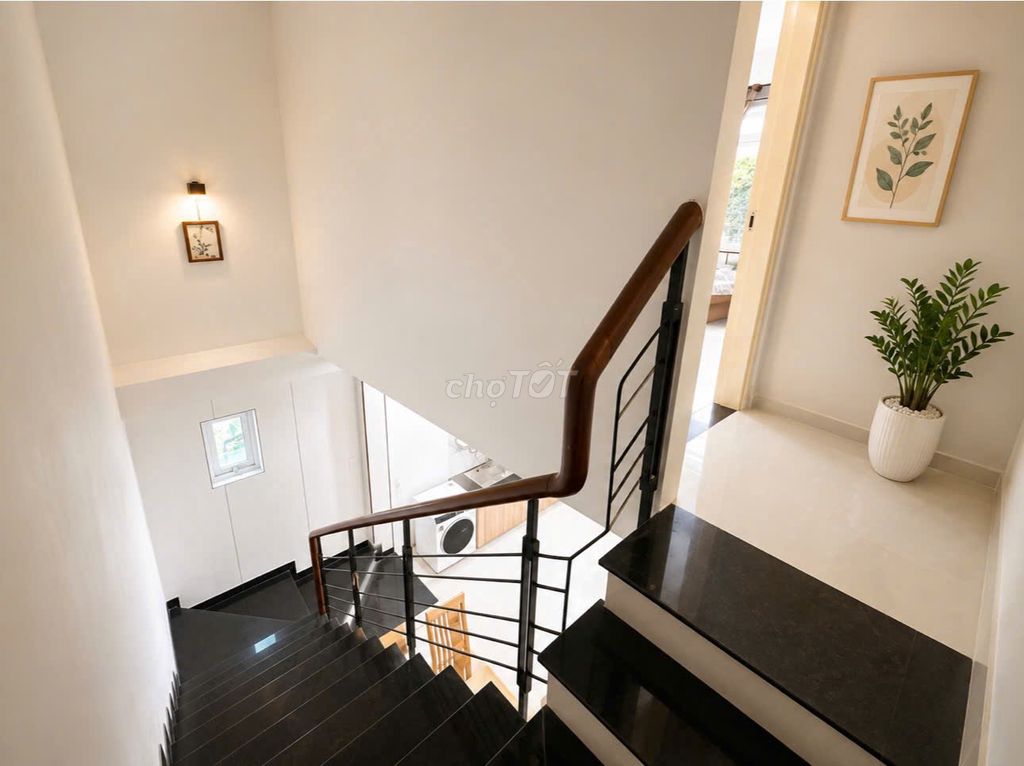 Rent · 2 bd · 113 м² · Quận Ngũ Hành Sơn, ул. Đường Vũ Mộng Nguyên