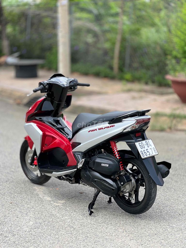 Airbalde 125 Bạc Đỏ Porsche 2019 Leng Keng Có Góp🎉. Mua bán Xe máy tại Thành phố Biên Hòa Đồng Nai được đăng bởi Xe Máy Phát Đồng hình 4