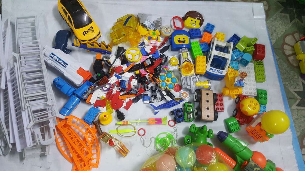 0938829288 - đồ chơi lắp ghép cho bé tặng túi banh nhựa