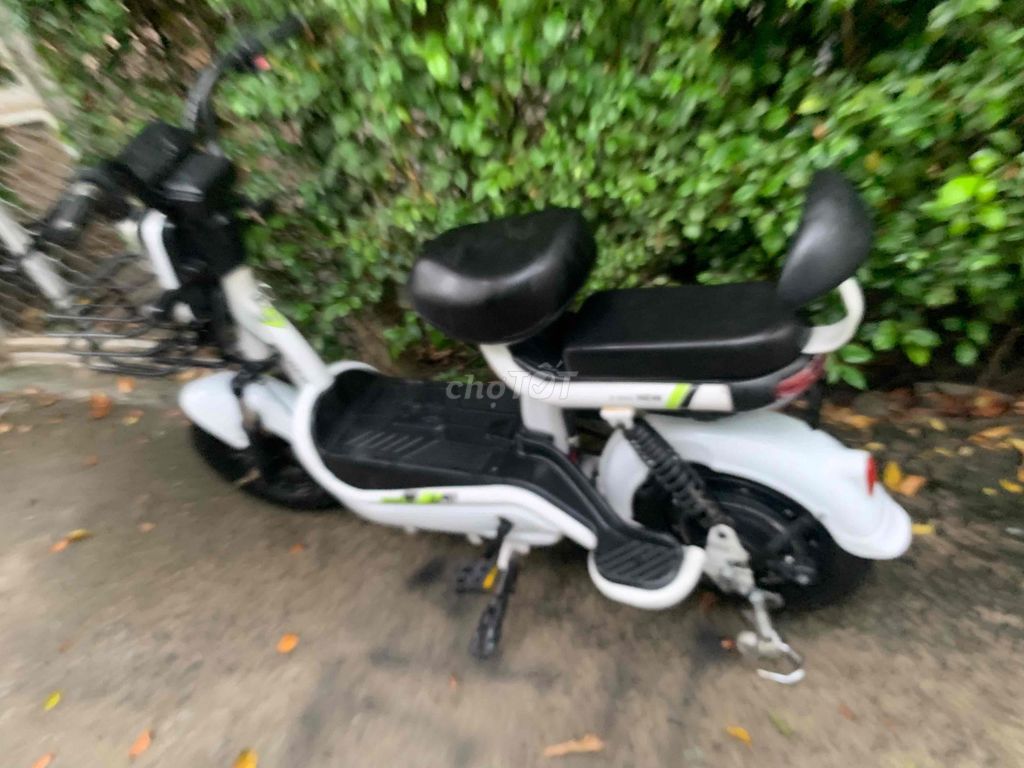 bán xe điện như hình còn tốt đẹp. Mua bán Xe điện tại Quận 12 Tp Hồ Chí Minh được đăng bởi Thang mai hình 2